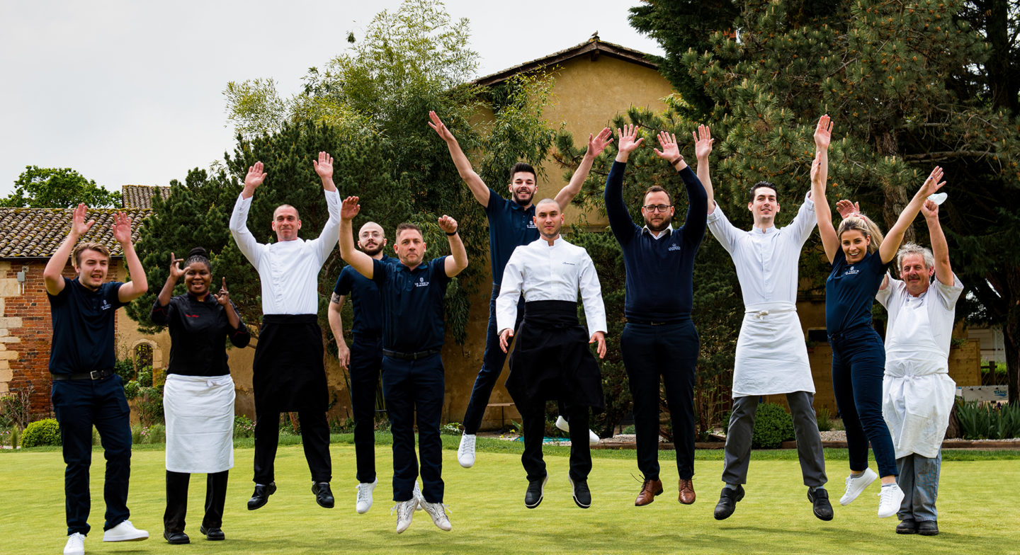 SPONTANEOUS APPLICATION